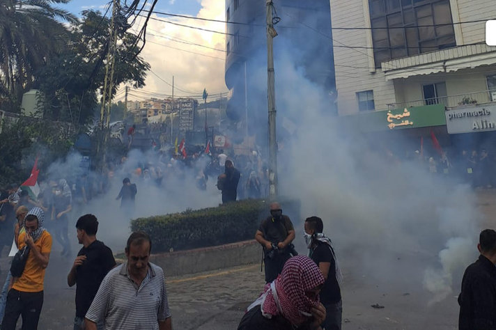 احتجاجات غاضبة في لبنان تضامنا مع غزة