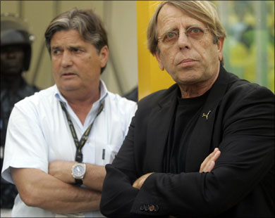 afp - Ghanean football team coach Claude le Roy (R) and Moroccan coach Henri Michel watch their teams' Group A 2008 African Nations Cup quarter-final match