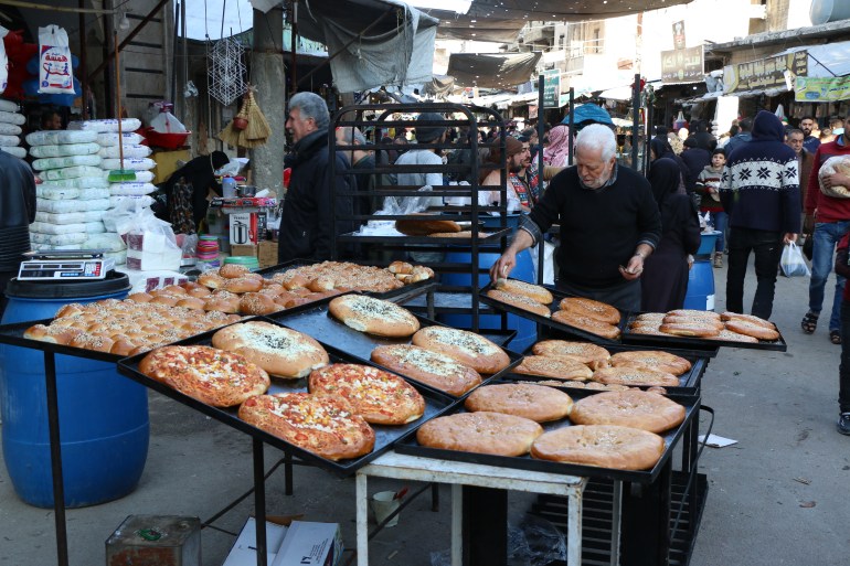 - تتميز أسواق رمضان في سوريا بخصوصية تختلف عن باقي أشهر السنة