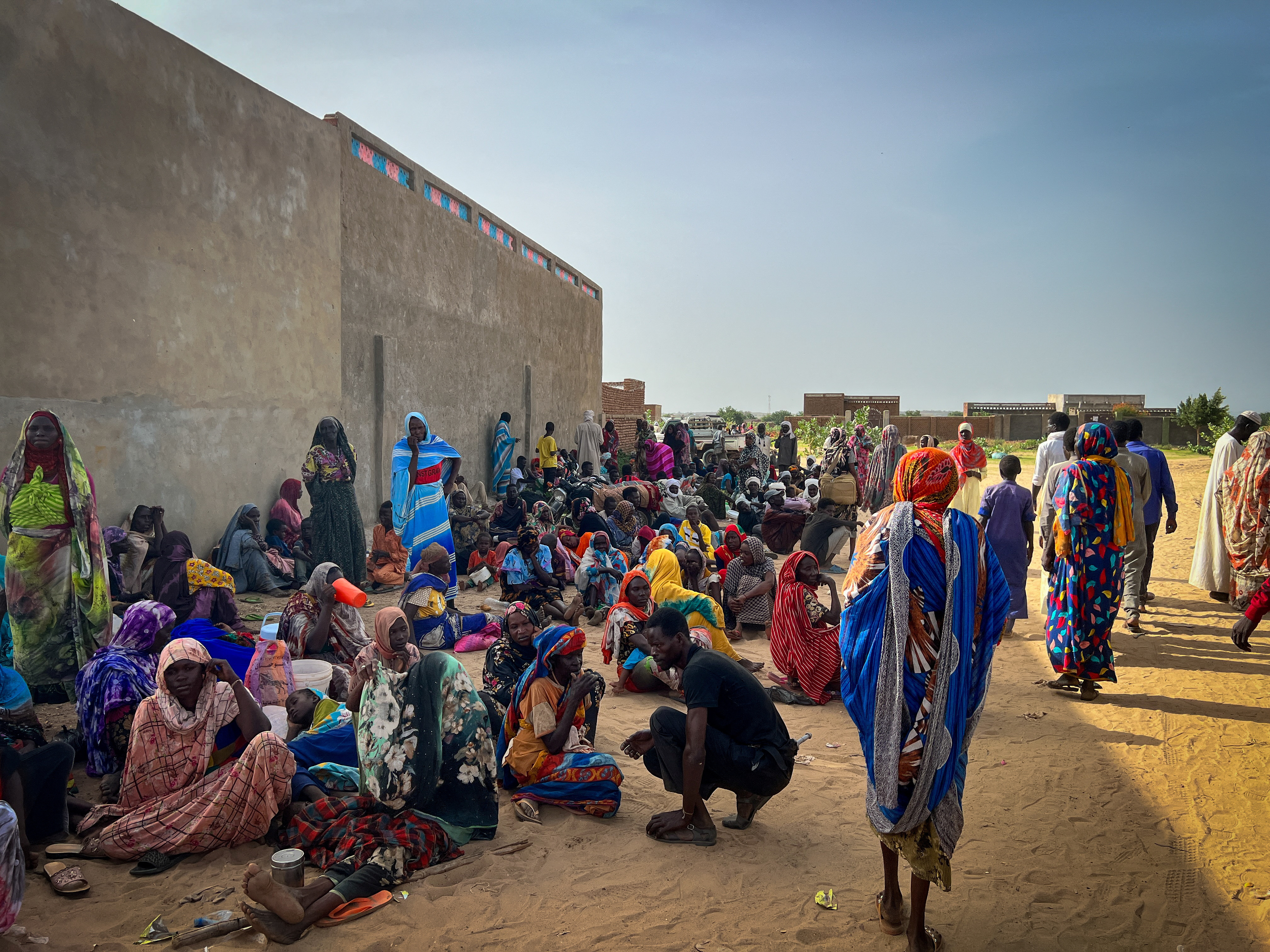 آلاف اللاجئين السودانيين في تشاد هربوا من المعارك العسكرية