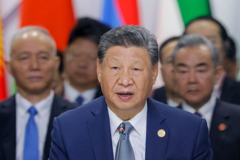 Chinese President Xi Jinping attends a plenary session in the outreach/BRICS Plus format at the BRICS summit in Kazan on October 24, 2024. (Photo by Maxim Shemetov / POOL / AFP) شي جين بينغ استخدم مصطلح الجنوب العالمي 13 مرة خلال خطابه في قمة بريكس بلس 2024 (الفرنسية)