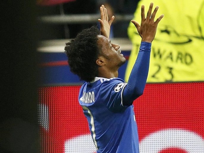 Football Soccer - Olympique Lyon against Juventus - UEFA Champions League Group Stage - Group H - Stade de Lyon - Decines,France - 18/10/16 Juventus Juan Cuadrado celebrates after scoring against Olympique Lyon. REUTERS/Robert Pratta